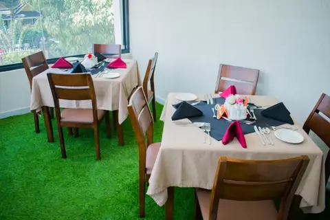 Restaurant, Restaurant