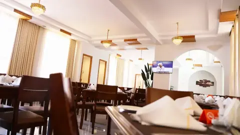 Restaurant, Restaurant