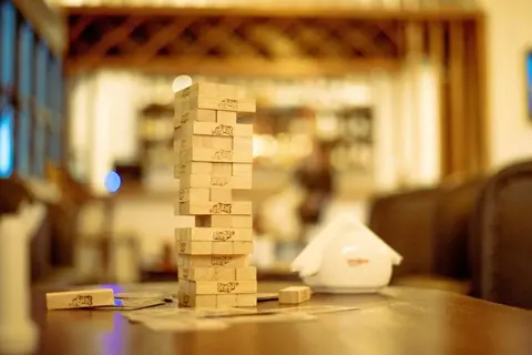 Bar, Bar Jenga