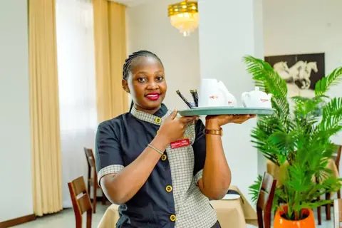 Dining, Catering Staff